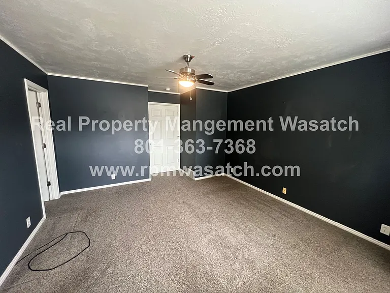 7455 S 4950 W — Photo 16