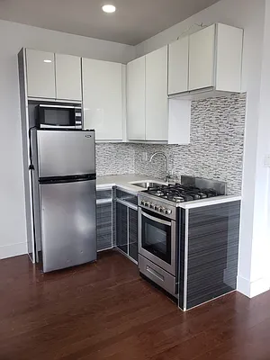 Rented by Lodger Corp | media 3