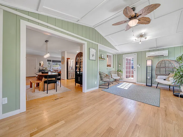 621 Aragona Dr — Photo 30