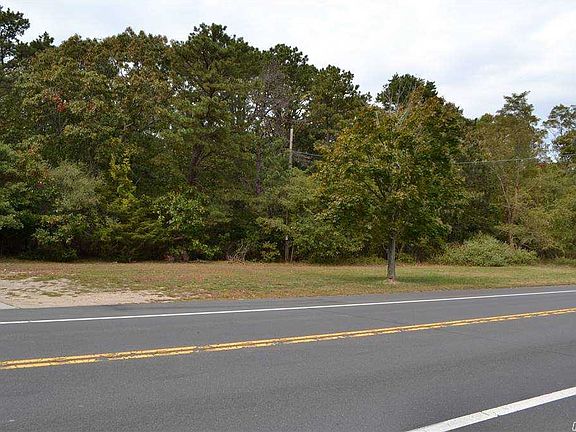 5th image of Montauk Hwy