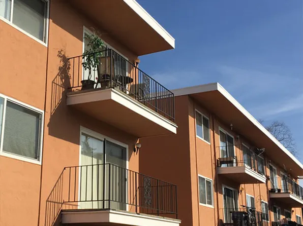 570 Via Manzanas APT 304, San Lorenzo, CA 94580