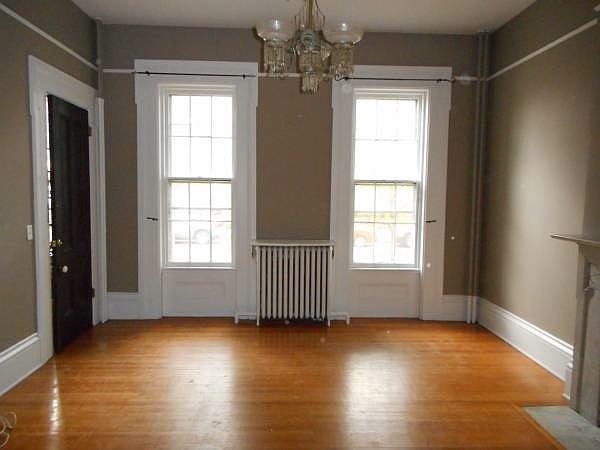 2nd image of 249 Plymouth Ave S APT 1