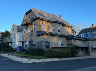 1 Walnut St #3F, Northampton, MA 01060
