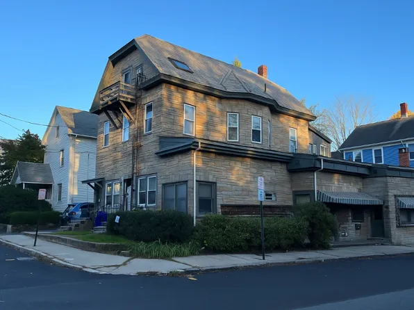1 Walnut St #3F, Northampton, MA 01060