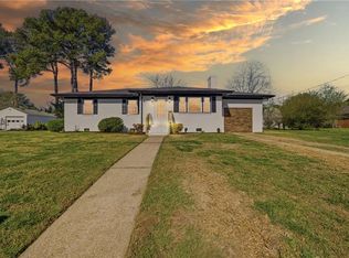 302 Chandler Harper Dr, Portsmouth, VA 23701