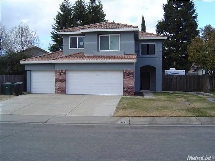 203 Red Leaf Ct photo 1
