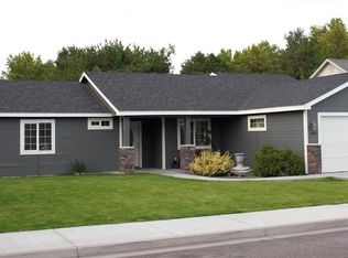 1904 W 21st Pl, Kennewick, WA 99337