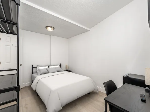 101 Magnolia Plantation Ct, Hinesville, GA 31313