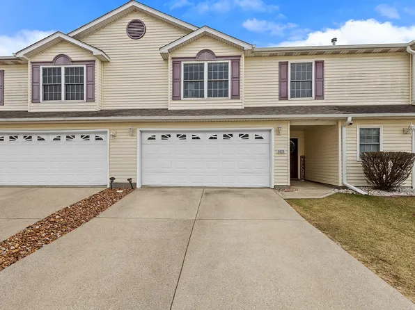 9573 Luebcke Ln, Crown Point, IN 46307