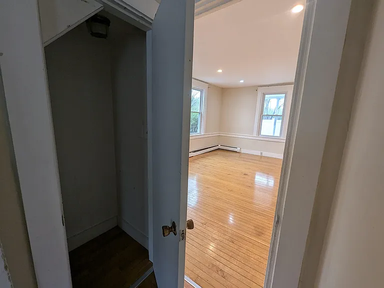 275 High St #1 — Photo 18