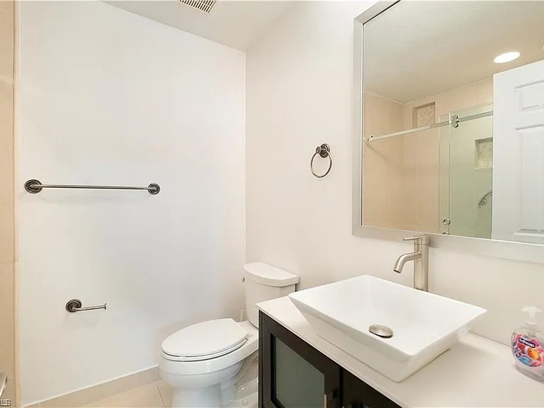 845 Reef Point Cir — Photo 21