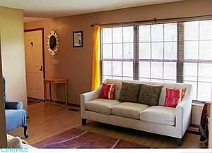 4th image of 12272 Butterfield Dr
