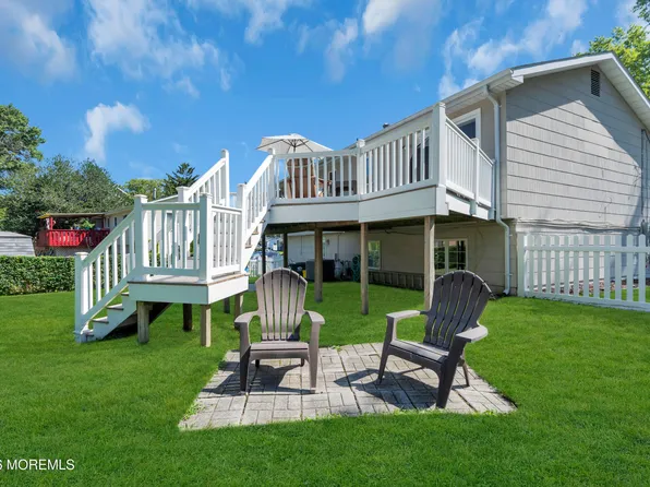 55 Dogwood Drive, Jackson, NJ 08527