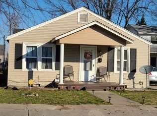 718 Matthews Ave E, Sikeston, MO 63801