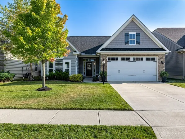4045 Forestedge St, Tipp City, OH 45371