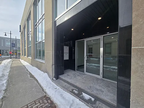 241 Front St Photo 1