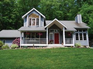 3 High Acre Dr, New Fairfield, CT 06812