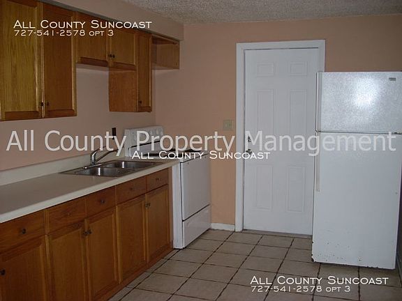 2nd image of 4430 44th Ave N APT B