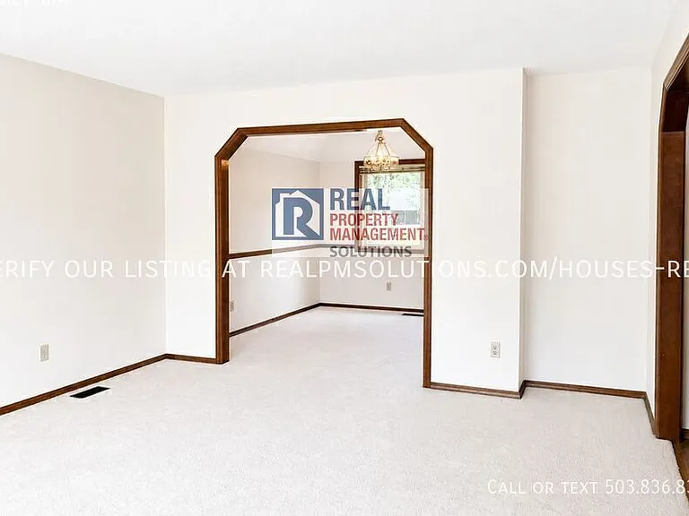 2934 Hunter Way — Photo 12