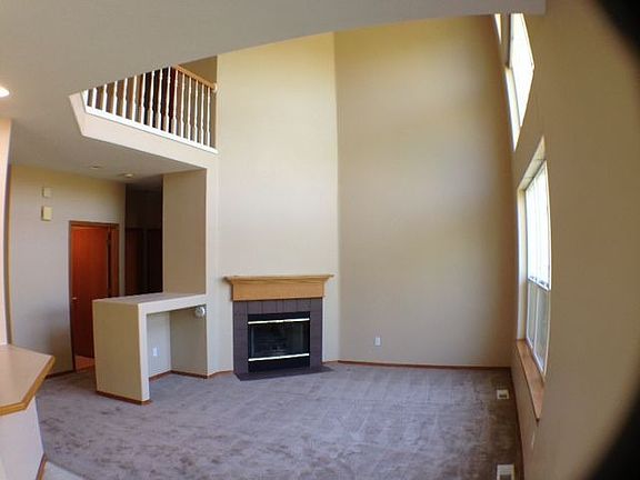 20 ft ceilings in family 