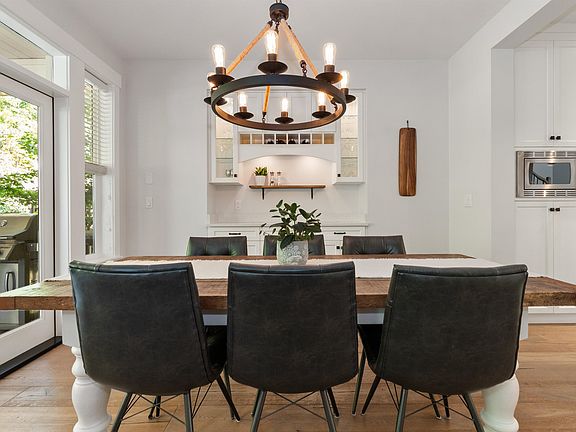 4th image of 43359 Old Orchard Ln
