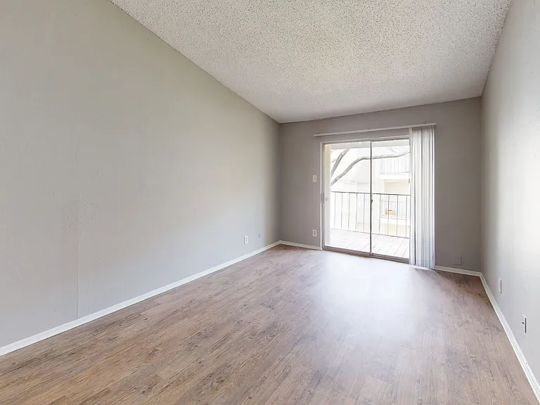 Addison Apartments at the Park — Photo 276