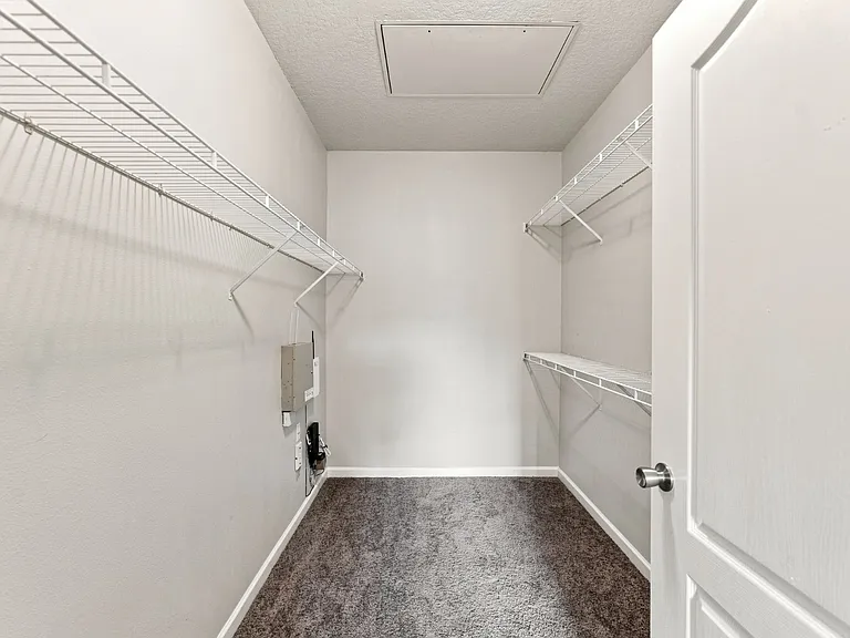 10436 Villa View Cir — Photo 20