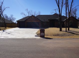 5345 Kapalua Court, Guthrie, OK 73044