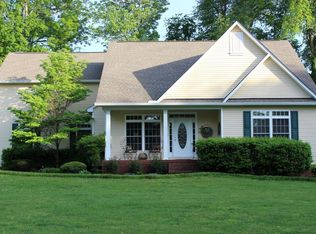 145 Carr Dr, Spring Hill, TN 37174