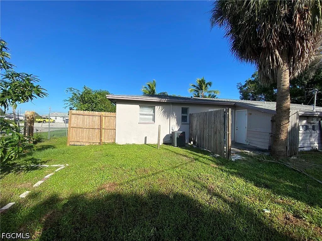 2 bed, 1.0 bath, 764 sqft, $1,650 — Photo 2