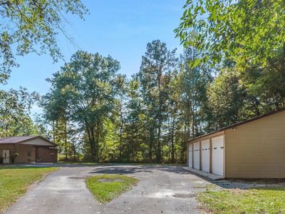 99 Oakwood Ln, Tullahoma, TN, 37388