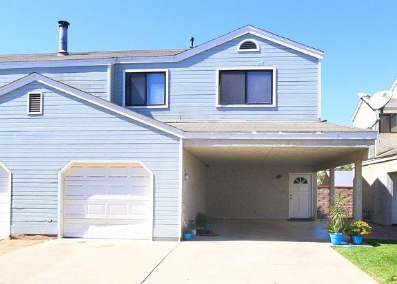 2nd image of 205 W Newlove Dr