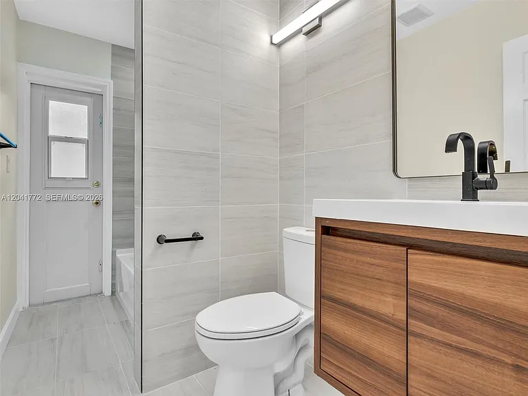 8813 Paradise Ct — Photo 19