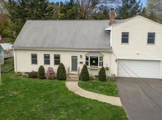 70 Robinson Rd, West Springfield, MA 01089