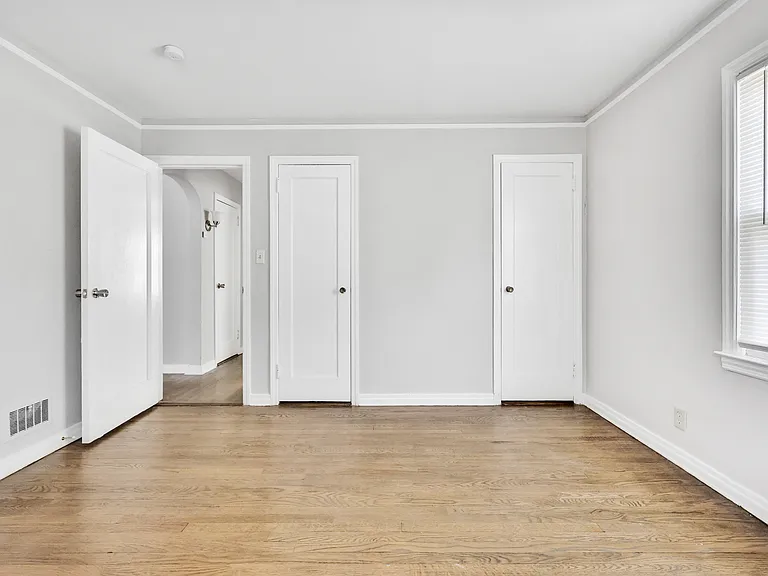 5 Hawthorne Ln — Photo 27