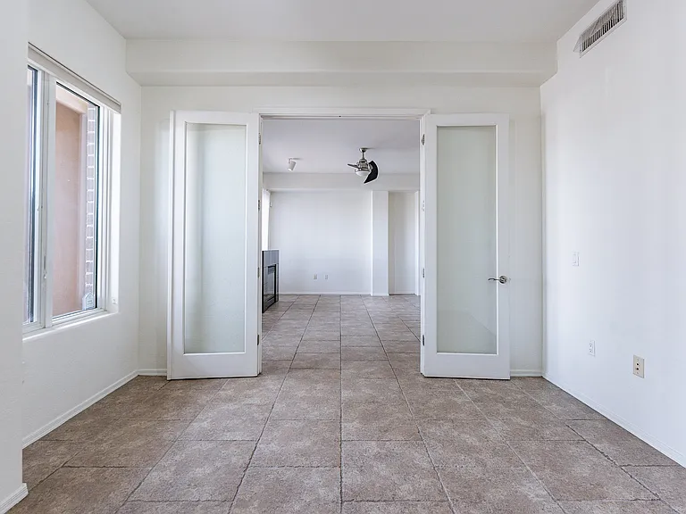 17 W Vernon Ave #11 — Photo 22