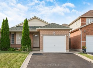 26 Phillipo Dr, Hamilton, ON L9B 2P6