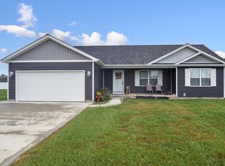 153 Willow Run Rd, Mount Orab, OH 45154