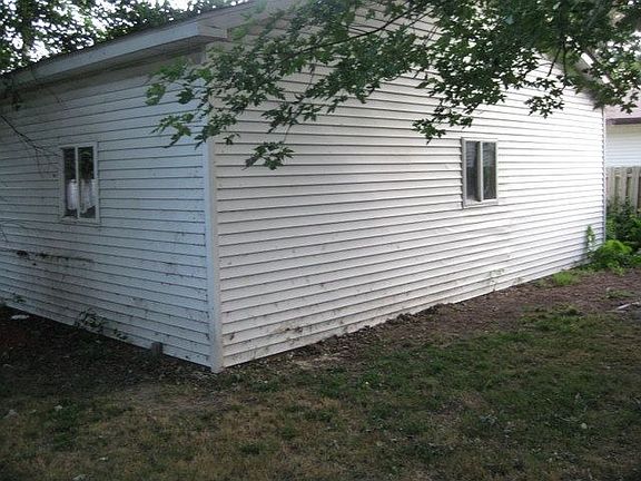 Back of second garage