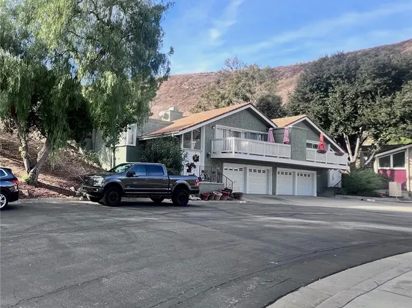 124 Conifer Cir, Oak Park, CA 91377