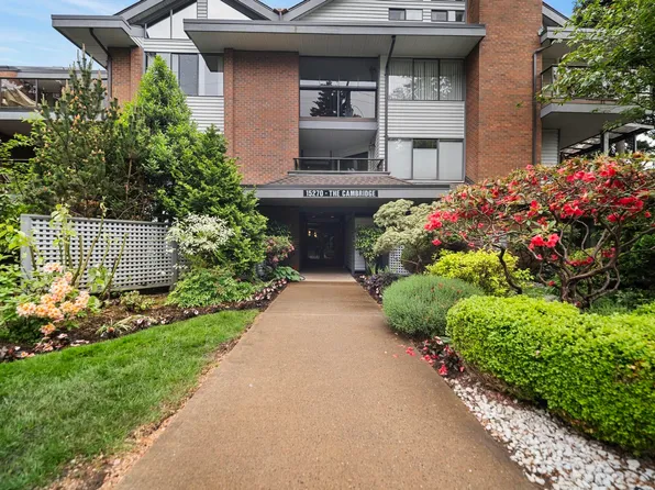 15270 17th Ave #106, Surrey, BC V4A 1T9