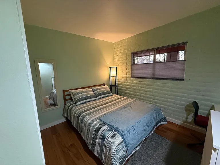 2156 W Wagon Wheels Dr — Photo 5