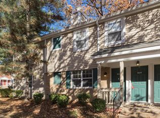 1502 High School Dr, Saint Louis, MO 63144