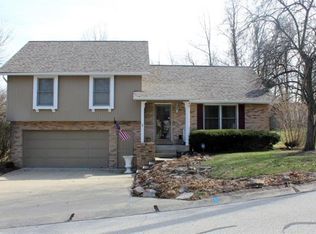 1982 Banyan Tree Rd, Collinsville, IL 62234