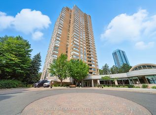 215 Wynford Dr #2002, Toronto, ON M3C3P5