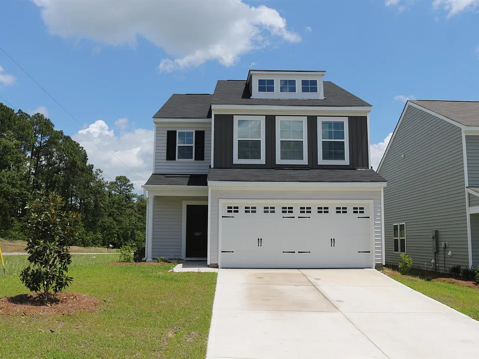 1307 Moorgrove Rd