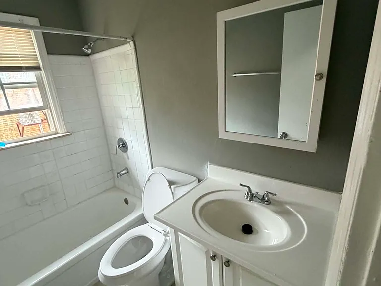 214 Orange St #1 — Photo 3