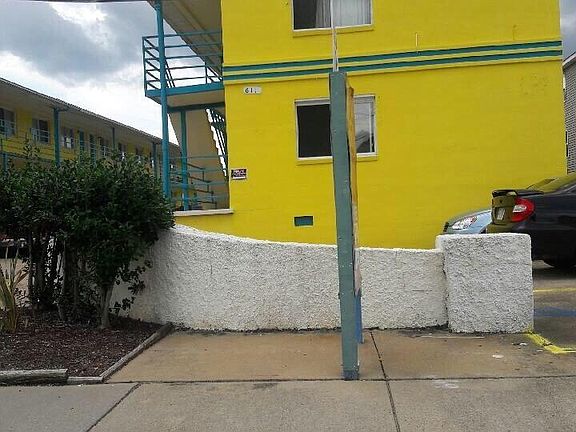 2nd image of 611 W Ocean View Ave APT 6