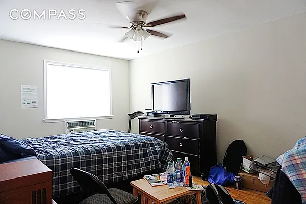 Rented by Compass | media 27