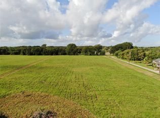 1231 E Mexico Rd, High Island, TX 77623